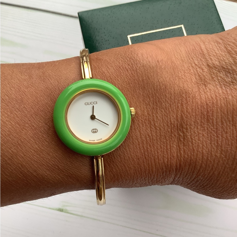 Authentic Gucci interchangeable bezel watch🌺🌼🌸🍀 - Picture 2 of 10